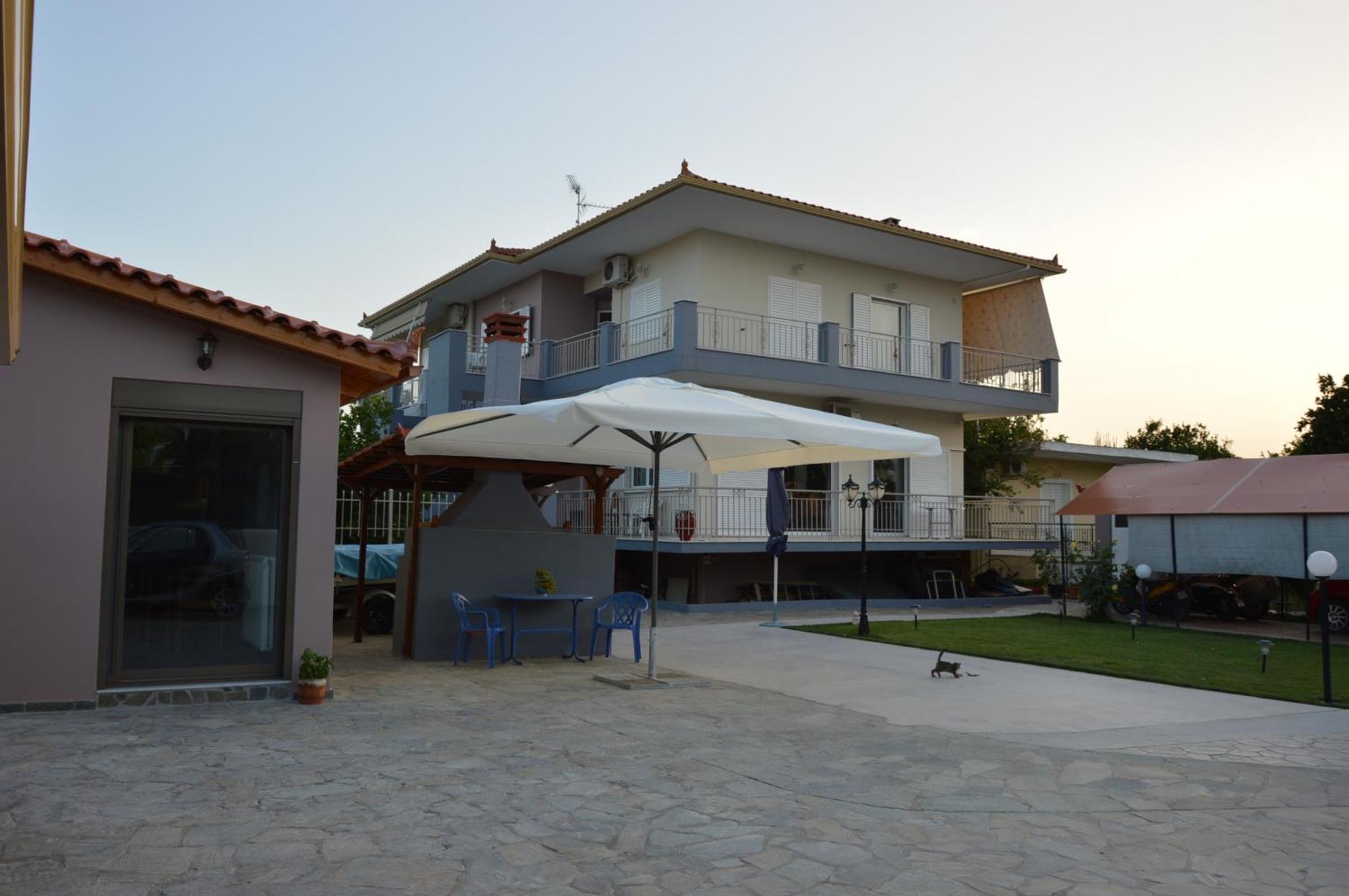 Rea'S House Vrahati Exterior foto