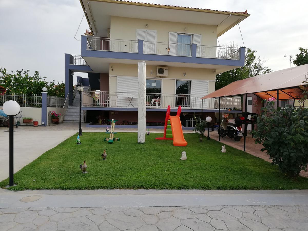 Rea'S House Vrahati Exterior foto