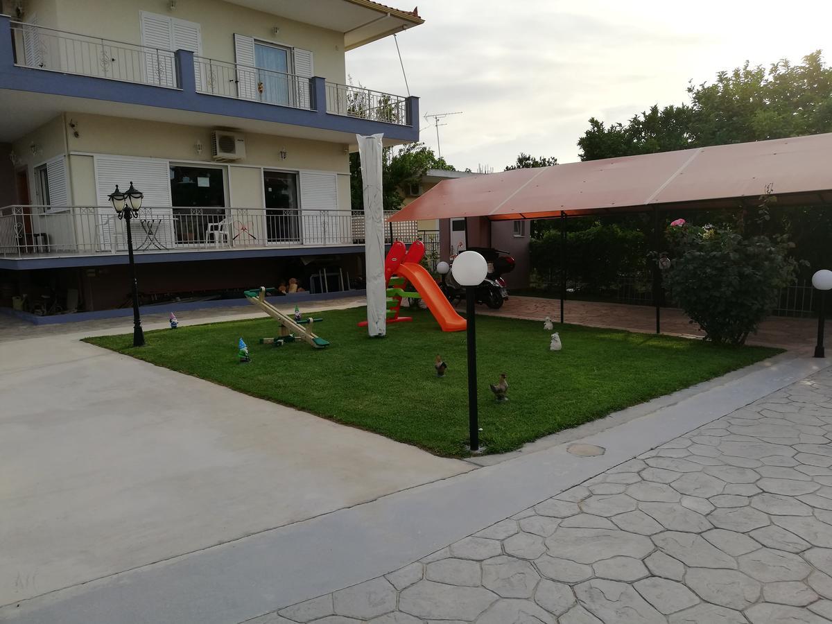 Rea'S House Vrahati Exterior foto