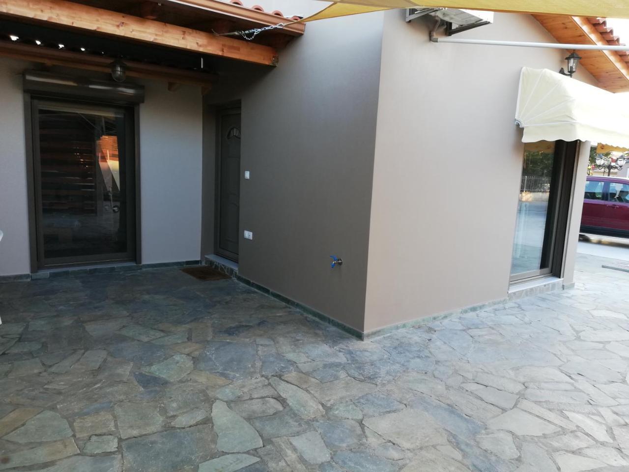 Rea'S House Vrahati Exterior foto